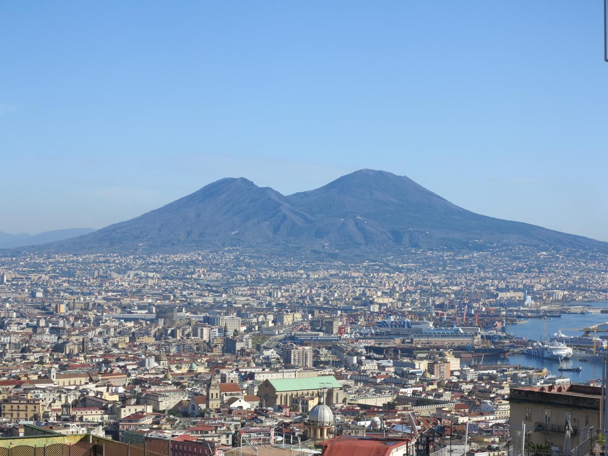 New Panoramic Apartment - Half Way Center-Vomero District Napoli Dış mekan fotoğraf